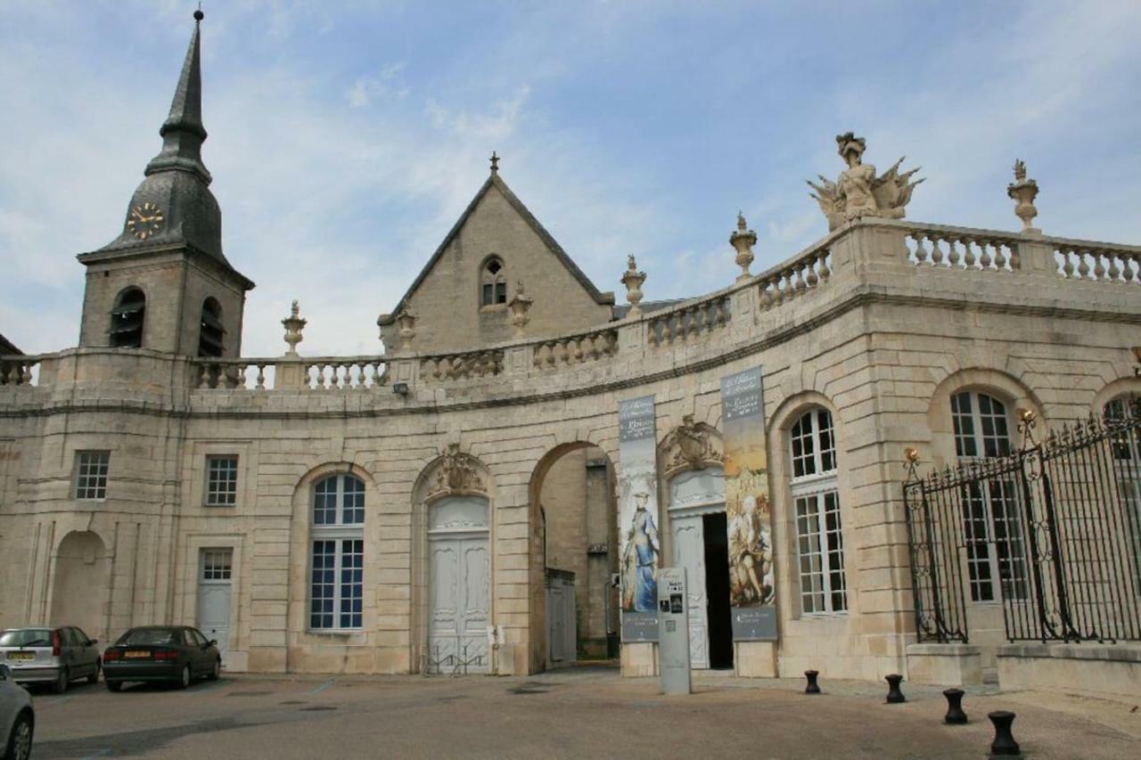 דירות Commercy Studio De Charme Au Pays De La Madeleine מראה חיצוני תמונה